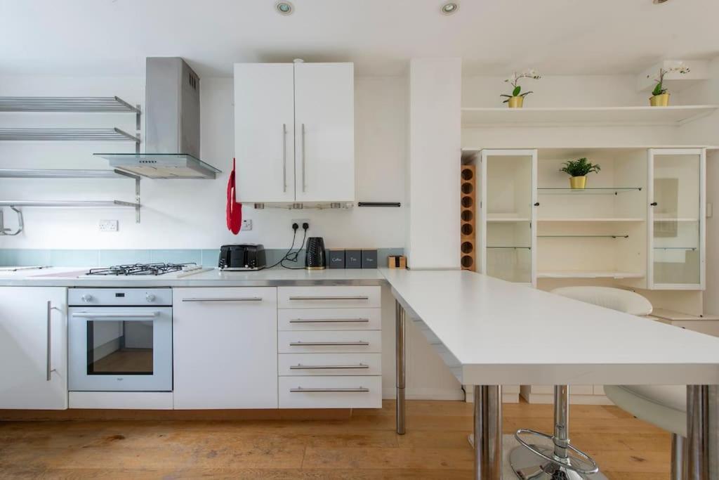 Lovely 2-Bed 15 Minutes To Central London Luaran gambar